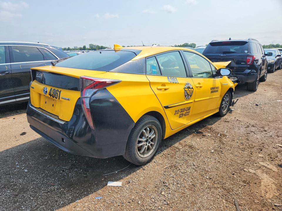 Photo 3 from auction – 2016 TOYOTA PRIUS with VIN JTDKBRFU2G3009082