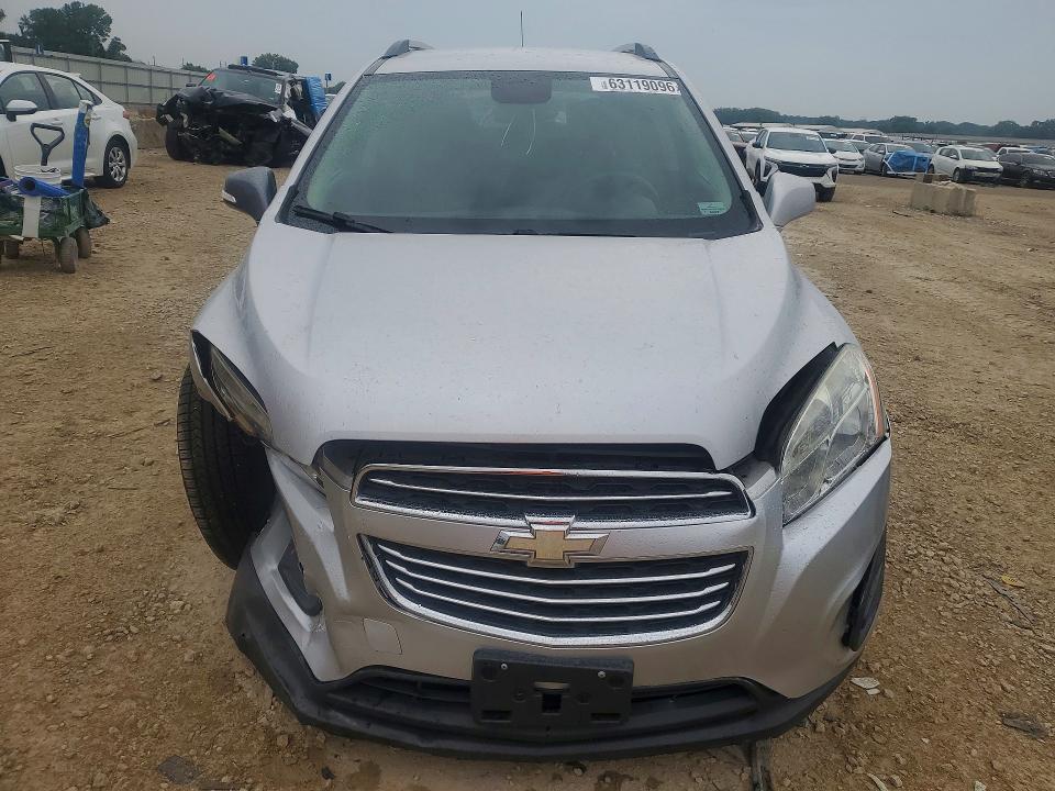 Photo 5 from auction – 2016 CHEVROLET TRAX with VIN 3GNCJLSBXGL267936
