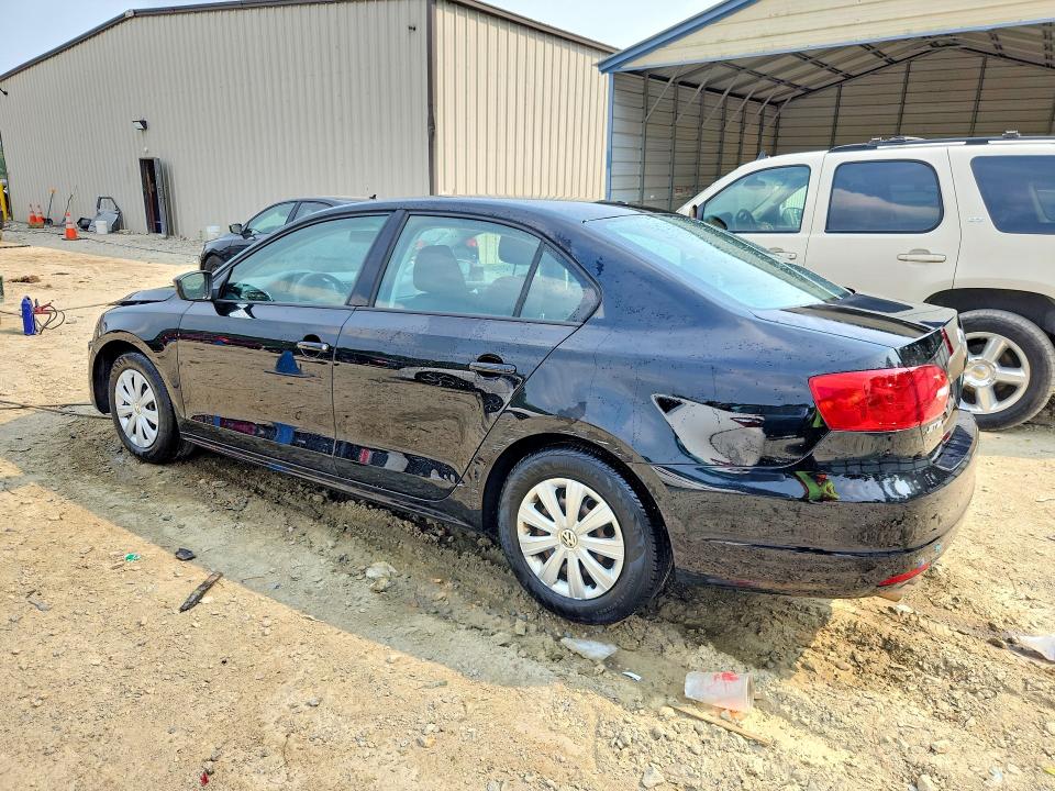 Photo 2 from auction – 2014 VOLKSWAGEN JETTA with VIN 3VW2K7AJ3EM319476