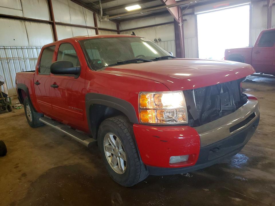 Photo 4 from auction – 2011 CHEVROLET SILVERADO with VIN 3GCPKSE3XBG197488