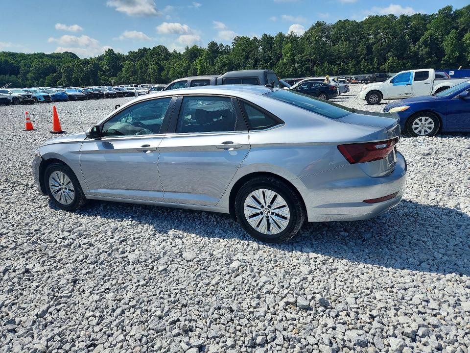 Photo 2 from auction – 2020 VOLKSWAGEN JETTA with VIN 3VWC57BUXLM090540