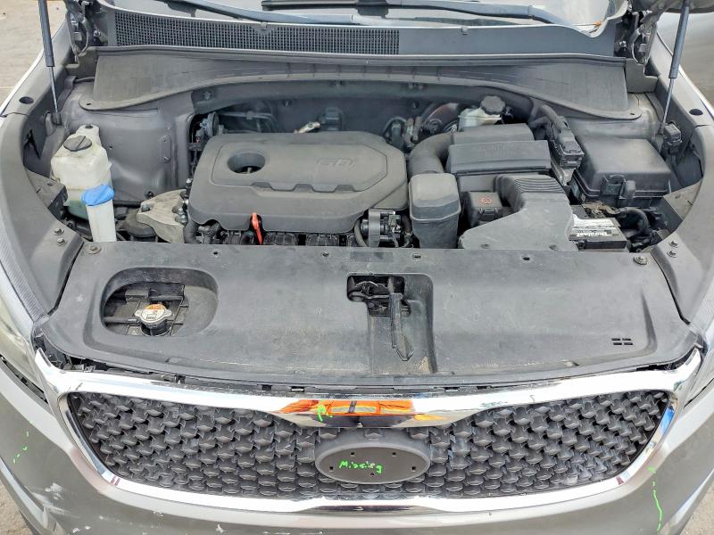 Photo 12 from auction – 2017 KIA SORENTO with VIN 5XYPG4A3XHG270305