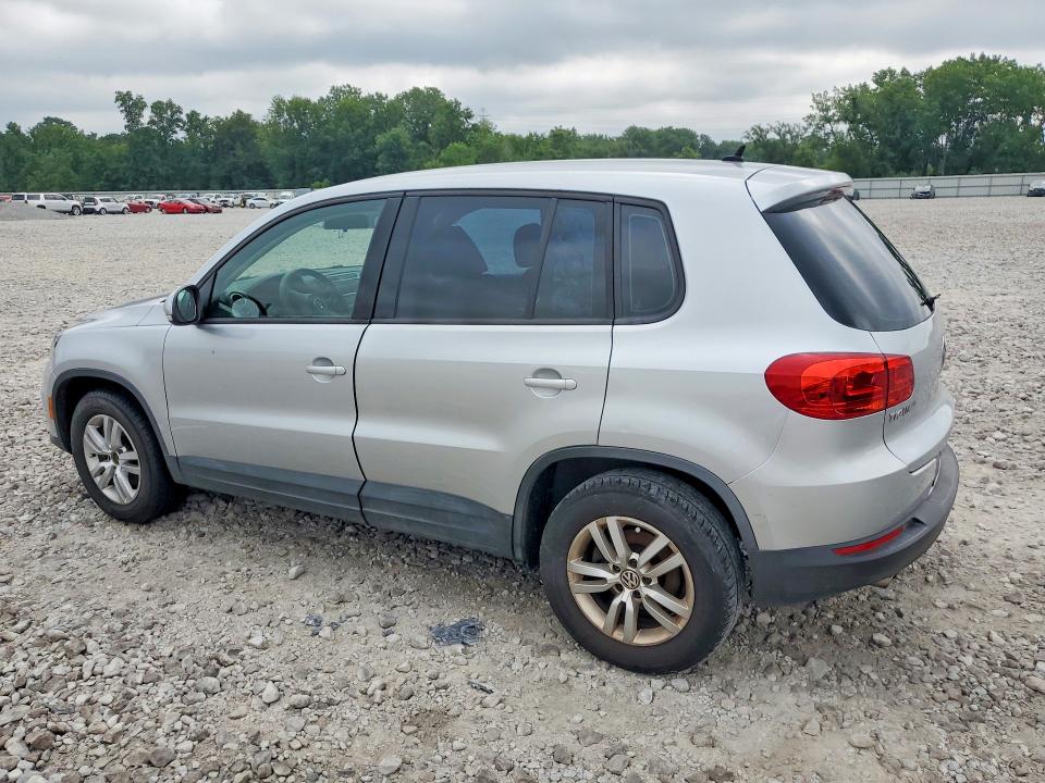 Photo 2 from auction – 2012 VOLKSWAGEN TIGUAN with VIN WVGAV7AX4CW548008