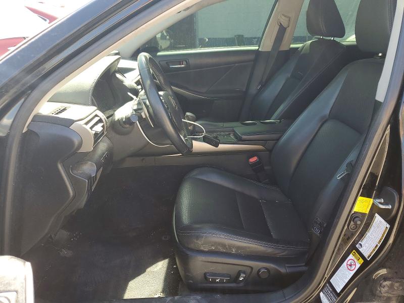 Photo 7 from auction – 2014 LEXUS IS with VIN JTHCF1D21E5013846