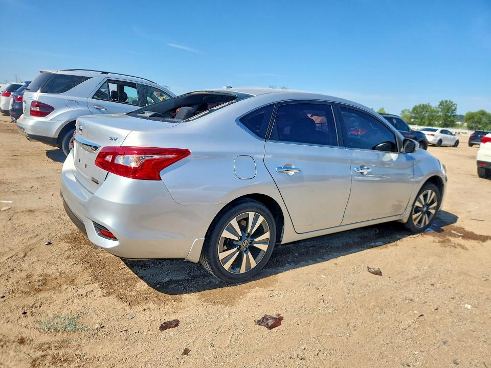 Photo 3 from auction – 2019 NISSAN SENTRA with VIN 3N1AB7AP4KY270394