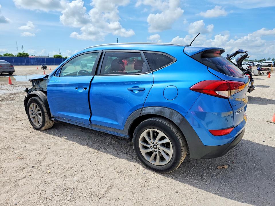 Photo 2 from auction – 2016 HYUNDAI TUCSON with VIN KM8J33A49GU116357