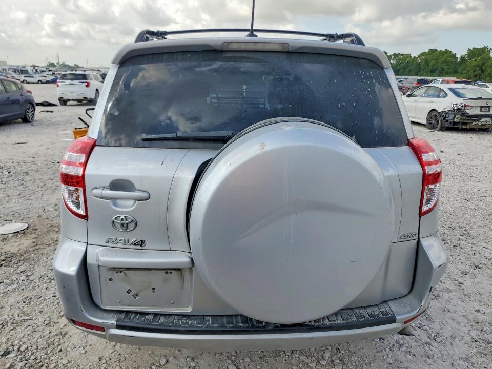 Photo 6 from auction – 2012 TOYOTA RAV4 with VIN 2T3BF4DV5CW200845