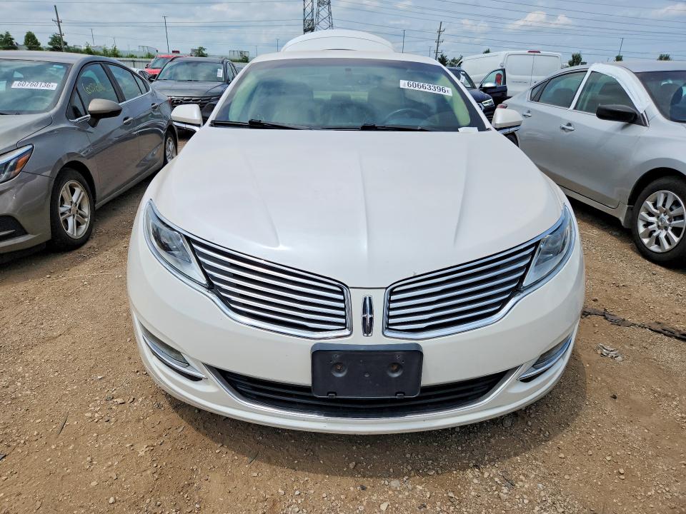 Photo 5 from auction – 2013 LINCOLN MKZ with VIN 3LN6L2G91DR826651