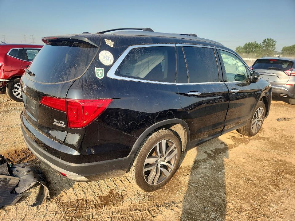 Photo 3 from auction – 2016 HONDA PILOT with VIN 5FNYF6H02GB041671