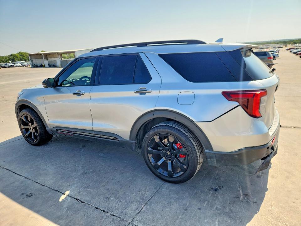 Photo 2 from auction – 2020 FORD EXPLORER with VIN 1FM5K8GC4LGC45857