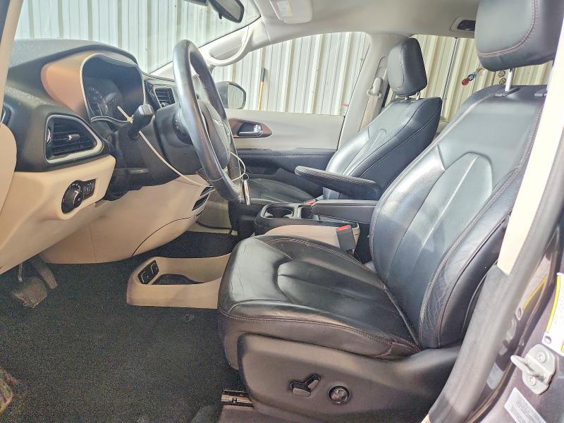 Photo 7 from auction – 2017 CHRYSLER PACIFICA with VIN 2C4RC1BG9HR705279