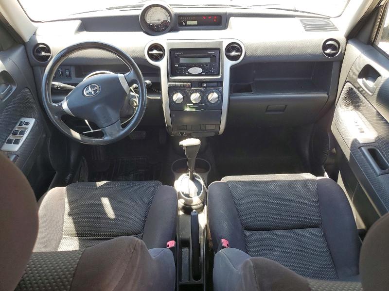 Photo 8 from auction – 2004 TOYOTA SCION with VIN JTLKT324340163253