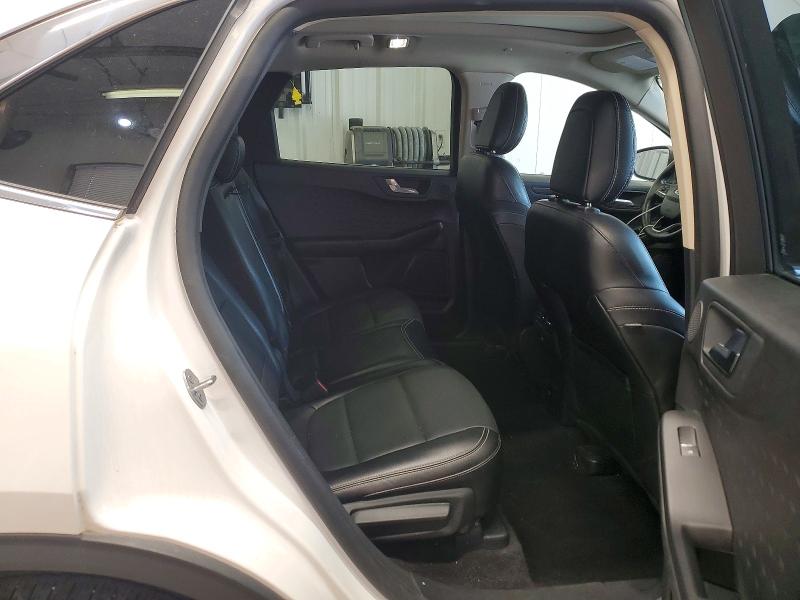 Photo 11 from auction – 2020 FORD ESCAPE with VIN 1FMCU9DZ4LUA63724