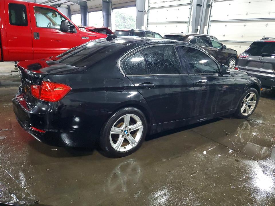 Photo 3 from auction – 2014 BMW 328 with VIN WBA3D5C56EKX95294