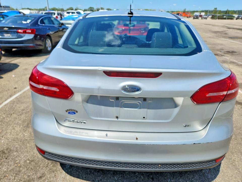 Photo 6 from auction – 2017 FORD FOCUS with VIN 1FADP3F22HL327362