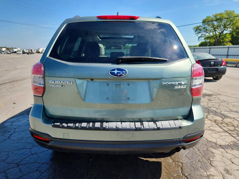 Photo 6 from auction – 2016 SUBARU FORESTER with VIN JF2SJAFC3GH458920