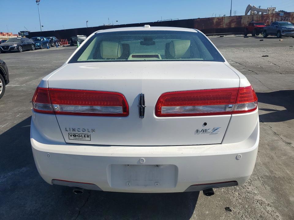 Photo 6 from auction – 2011 LINCOLN MKZ with VIN 3LNHL2GCXBR765186