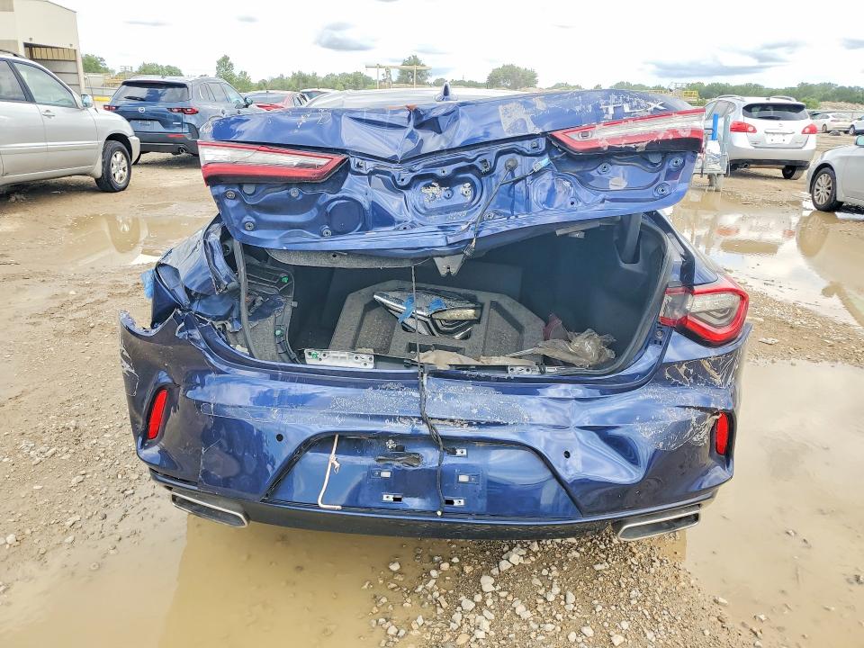 Photo 6 from auction – 2021 ACURA TLX with VIN 19UUB5F49MA010837
