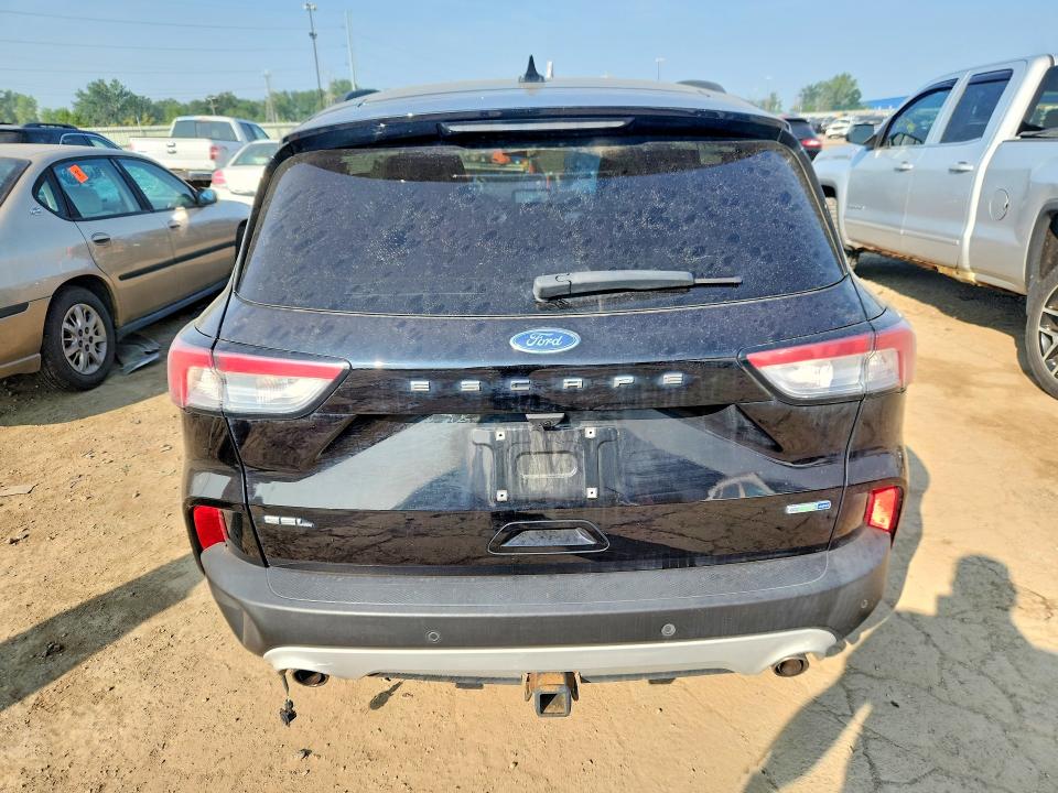 Photo 6 from auction – 2020 FORD ESCAPE with VIN 1FMCU9H92LUA40095