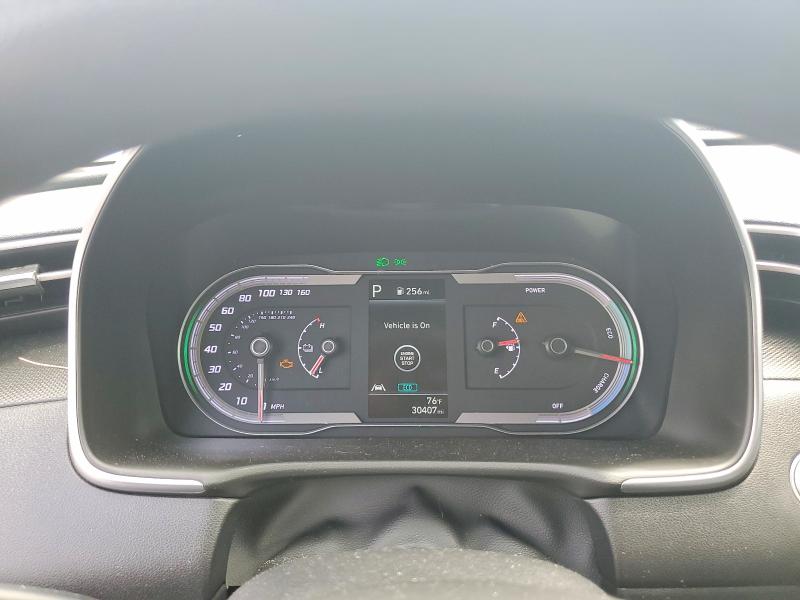 Photo 9 from auction – 2023 HYUNDAI TUCSON with VIN KM8JBCA15PU096410