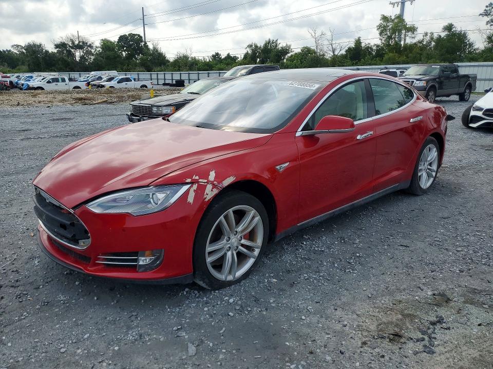 TESLA MODEL S 2014 with VIN 5YJSA1S16EFP50626 - Photo from auction