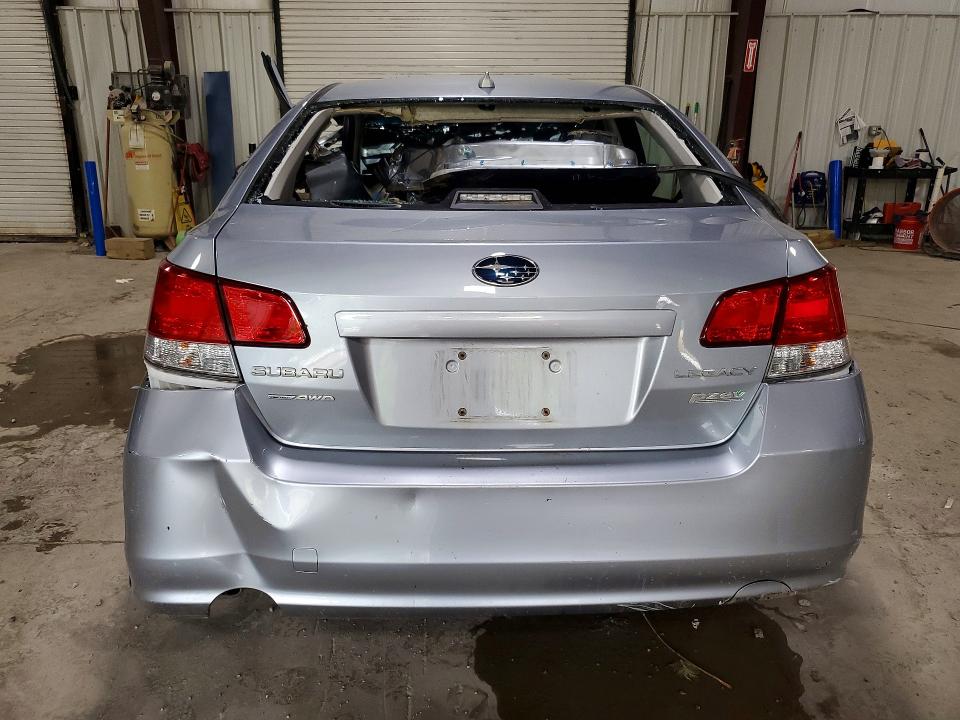 Foto 6 de la subasta – 2014 SUBARU LEGACY con VIN 4S3BMBC64E3005717
