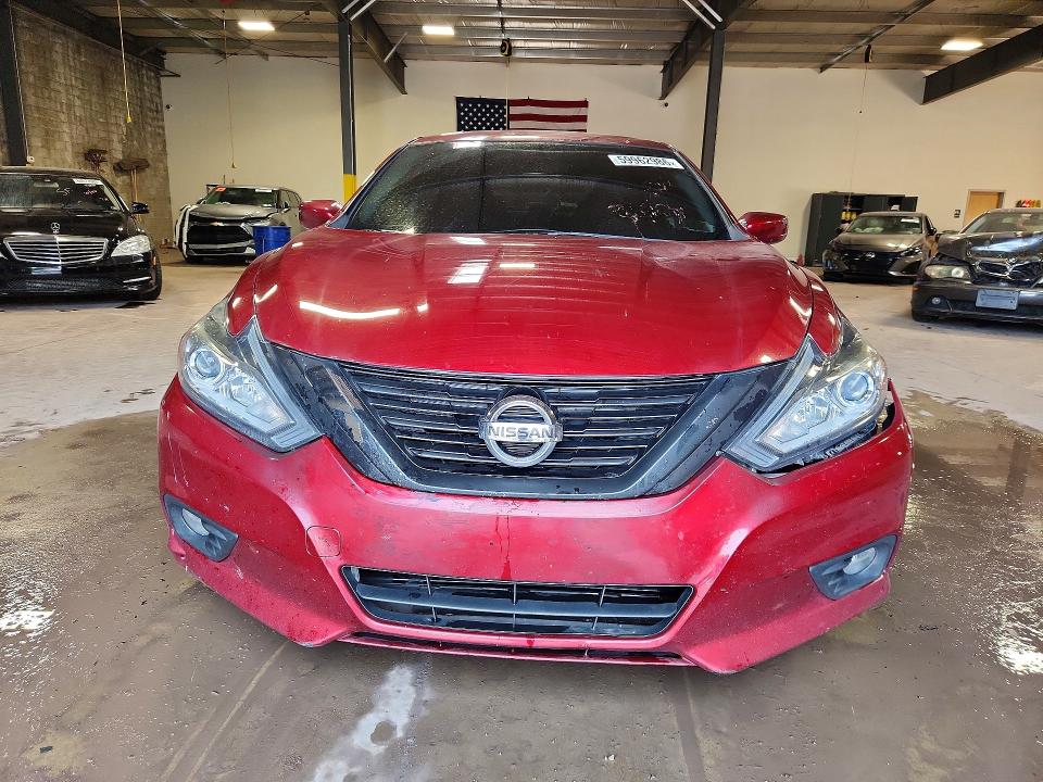 Photo 5 from auction – 2017 NISSAN ALTIMA with VIN 1N4AL3AP8HC479356