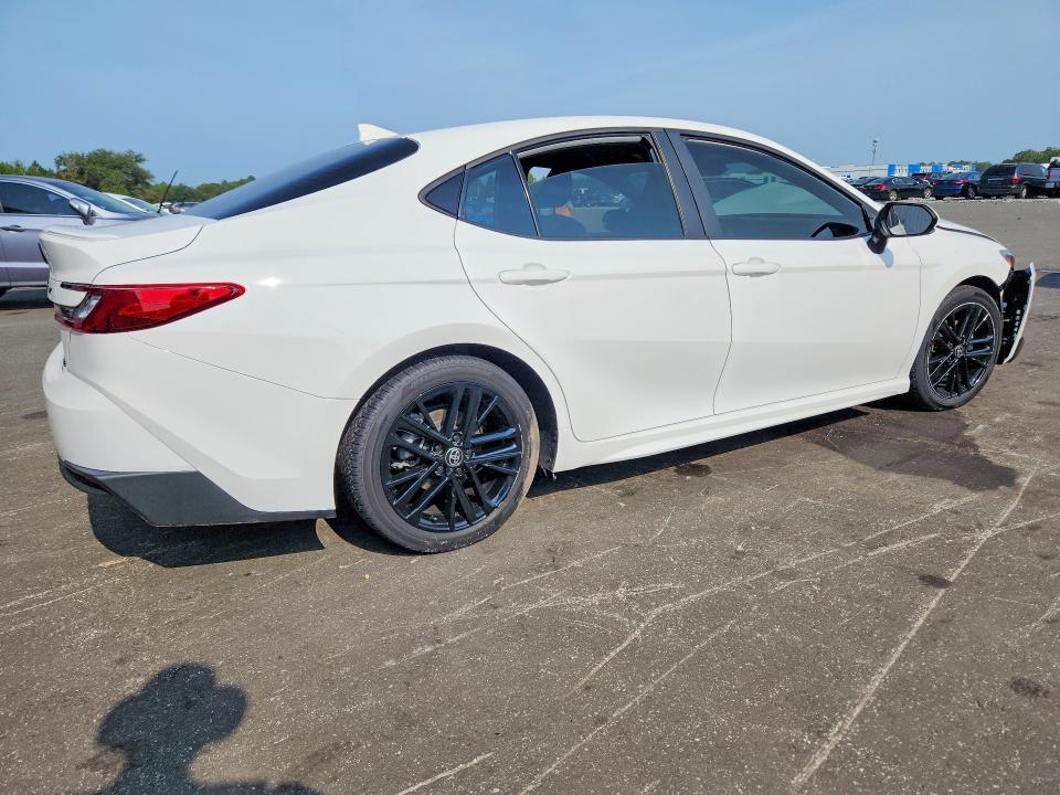 Photo 3 from auction – 2025 TOYOTA CAMRY with VIN 4T1DAACK6SU029060