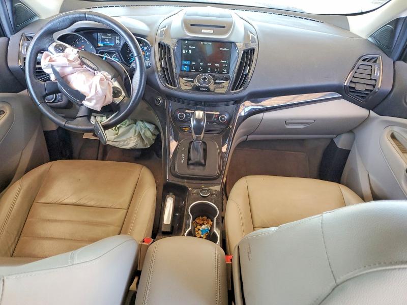 Photo 8 from auction – 2016 FORD ESCAPE with VIN 1FMCU0J96GUB15862