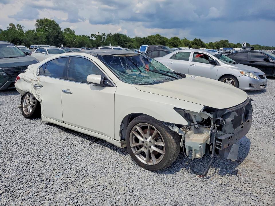 Photo 4 from auction – 2010 NISSAN MAXIMA with VIN 1N4AA5AP4AC828889