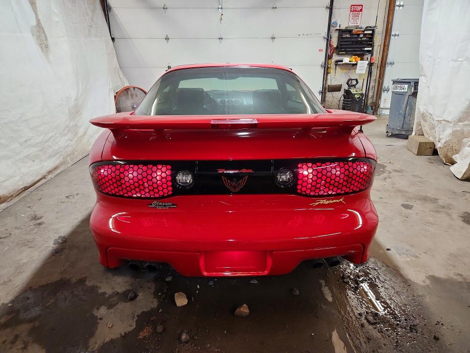 Photo 6 from auction – 2002 PONTIAC FIREBIRD with VIN 2G2FV22G822149585