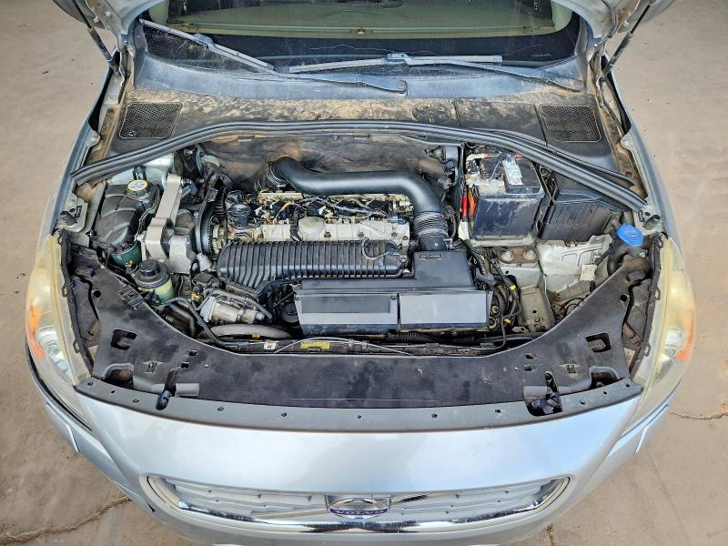 Photo 11 from auction – 2013 VOLVO S60 with VIN YV1612FSXD1223281