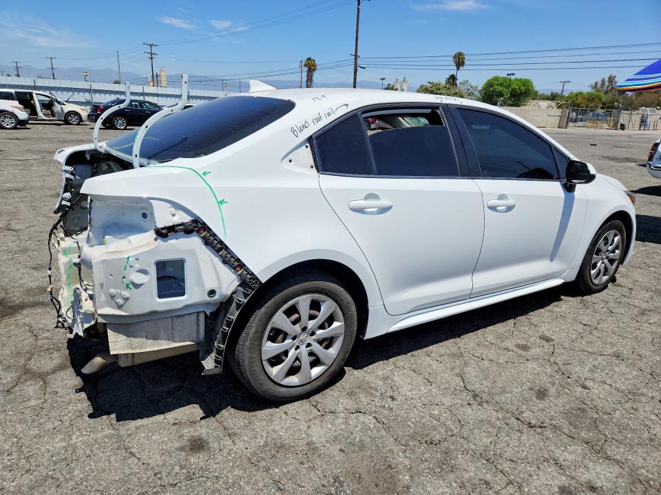 Photo 3 from auction – 2021 TOYOTA COROLLA with VIN 5YFEPMAE0MP247727