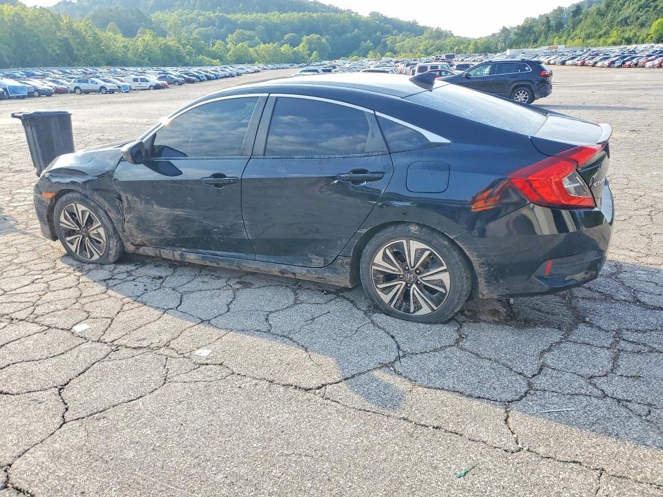 Photo 2 from auction – 2016 HONDA CIVIC with VIN 19XFC1F8XGE019693
