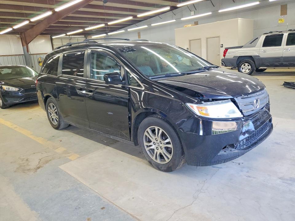 Photo 4 from auction – 2013 HONDA ODYSSEY with VIN 5FNRL5H68DB039690