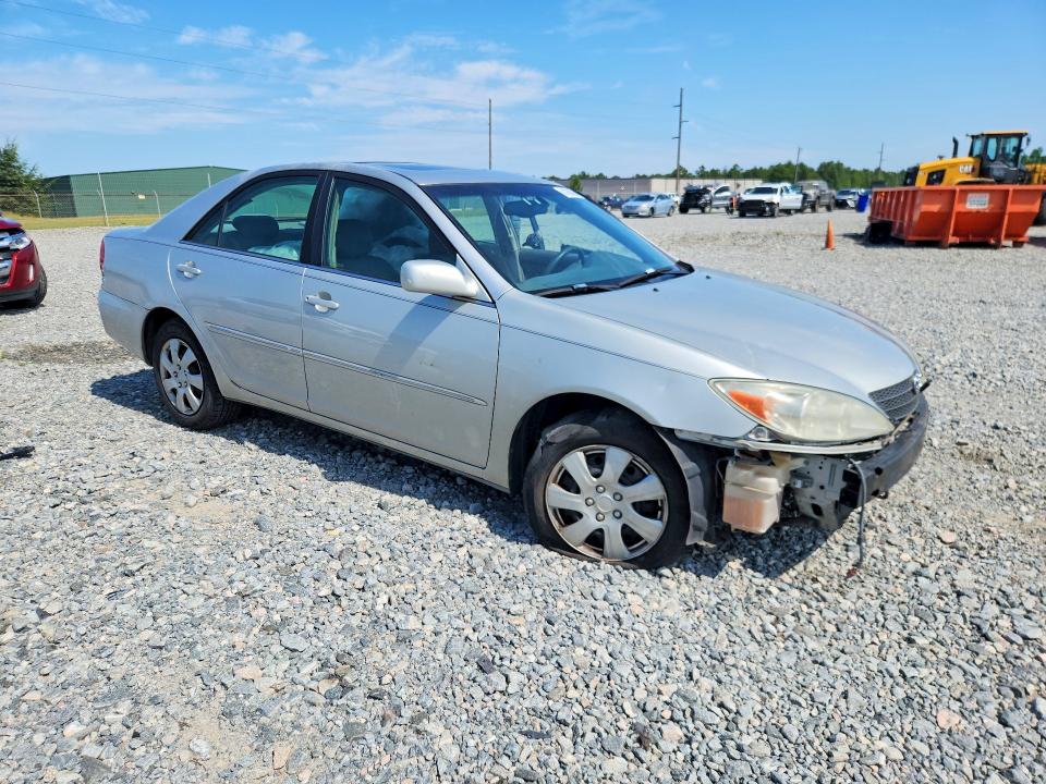 Photo 4 from auction – 2003 TOYOTA CAMRY with VIN 4T1BE32K93U725552