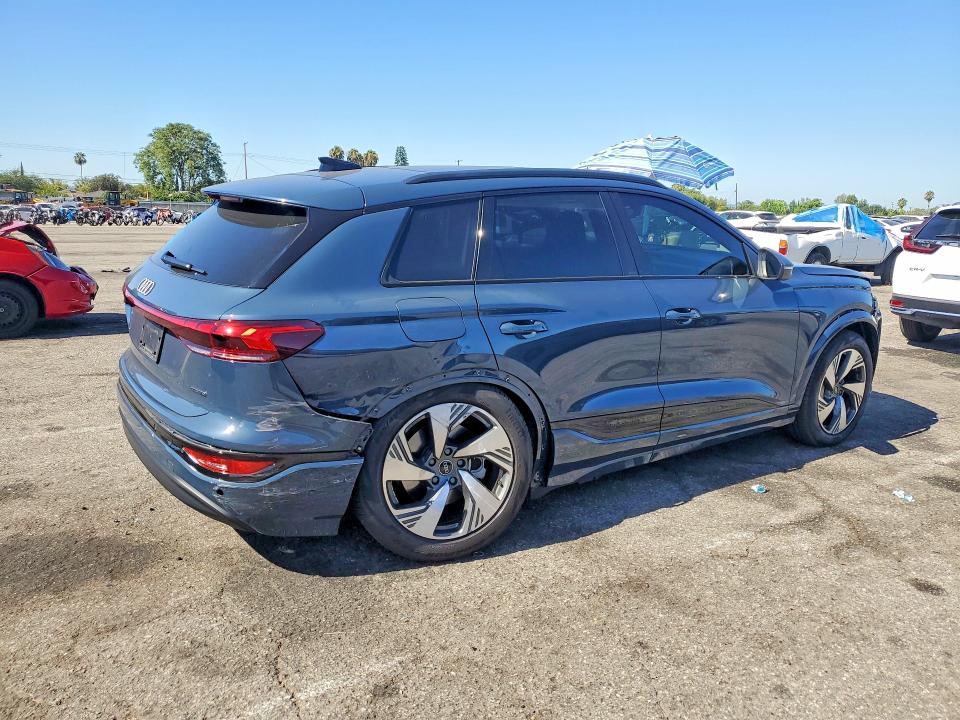 Photo 3 from auction – 2025 AUDI Q6 E-TRON with VIN WA124BGF0SA077414