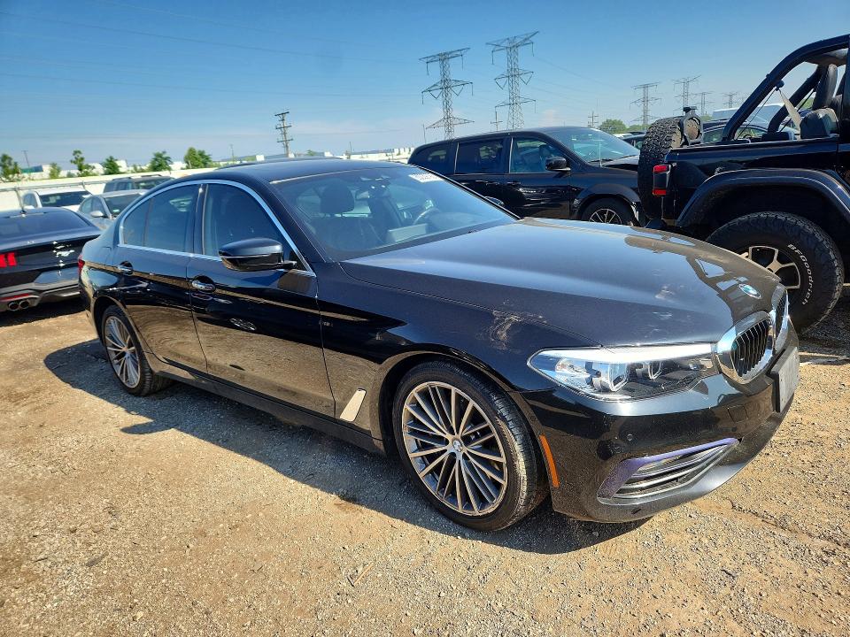 Photo 4 from auction – 2018 BMW 540 with VIN WBAJE7C55JWD52754