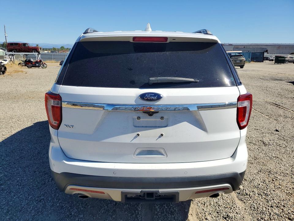 Photo 6 from auction – 2017 FORD EXPLORER with VIN 1FM5K7D88HGD05916