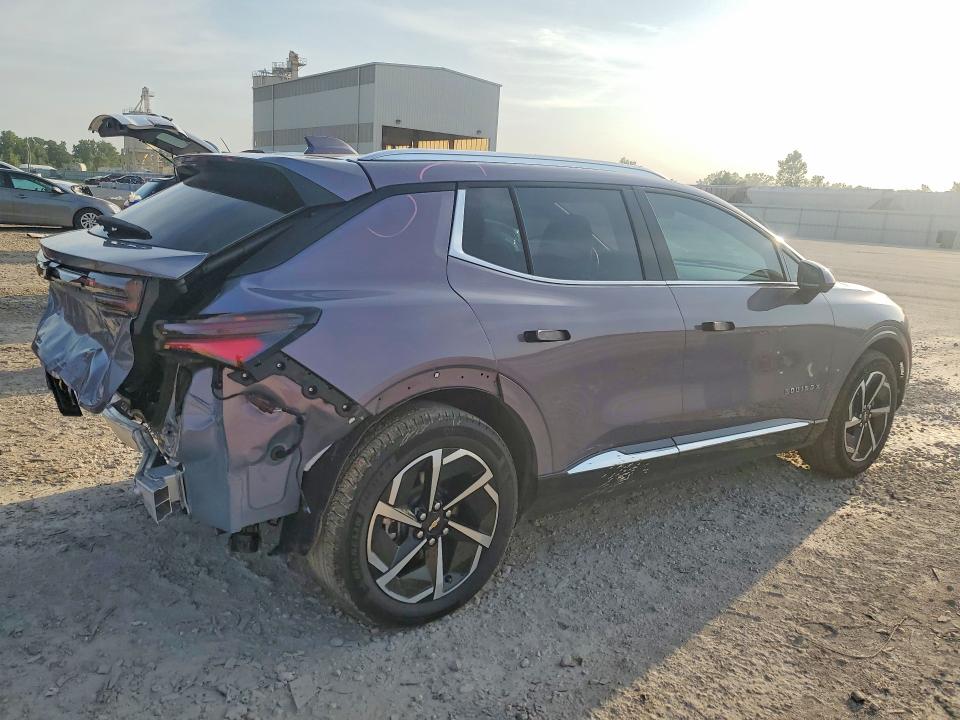 Photo 3 from auction – 2025 CHEVROLET EQUINOX with VIN 3GN7DNRP9SS205481