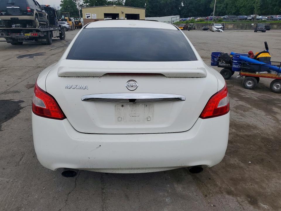 Photo 6 from auction – 2010 NISSAN MAXIMA with VIN 1N4AA5AP7AC830457
