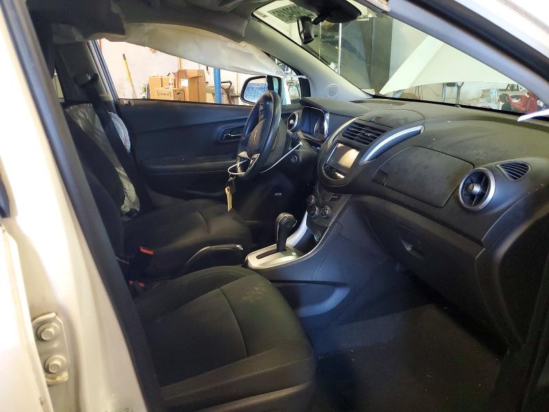 Photo 7 from auction – 2015 CHEVROLET TRAX with VIN KL7CJRSB1FB112460