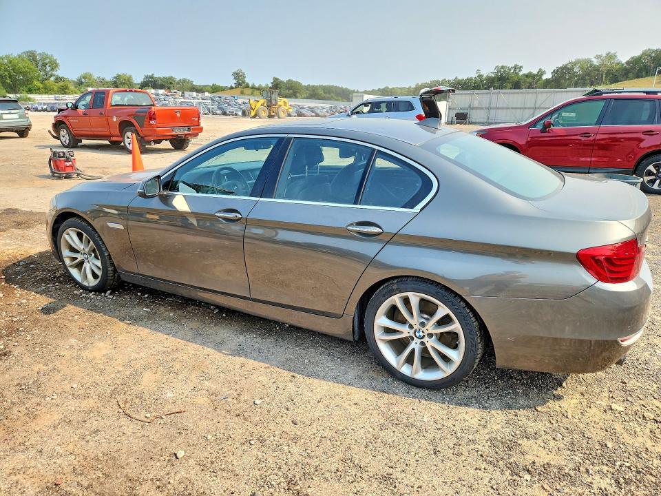 Photo 2 from auction – 2014 BMW 535 with VIN WBA5B3C56ED535176