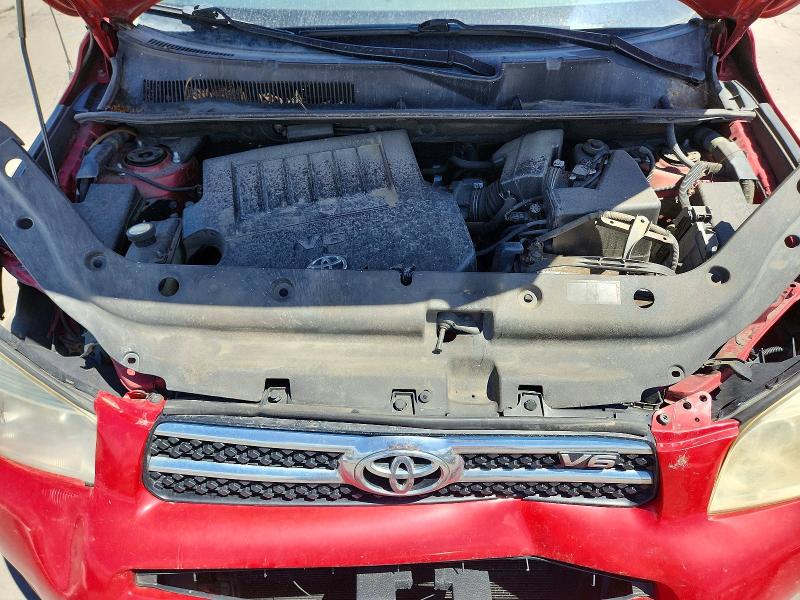 Photo 12 from auction – 2006 TOYOTA RAV4 with VIN JTMZK31V166001936