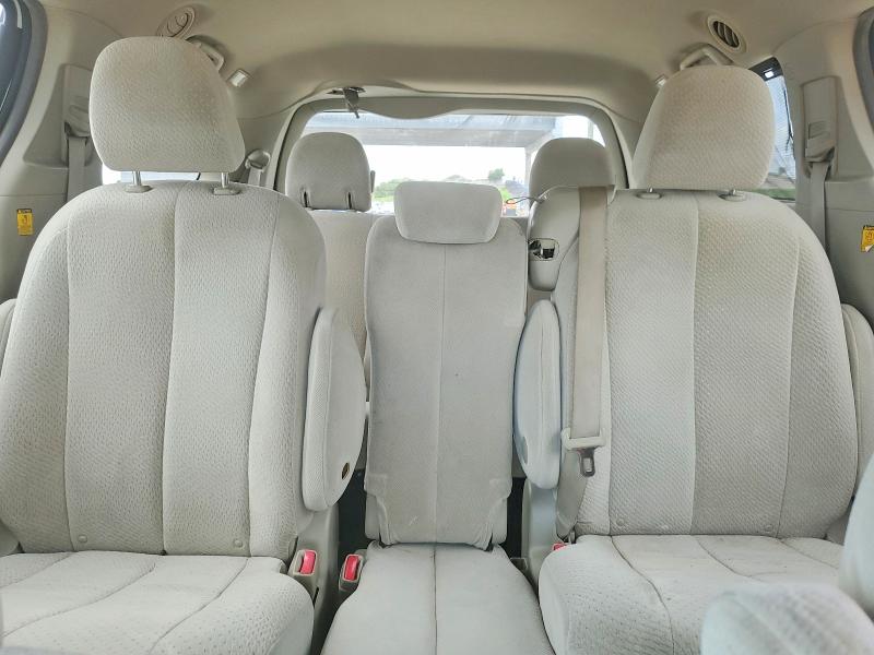 Photo 10 from auction – 2011 TOYOTA SIENNA with VIN 5TDKK3DC1BS004759