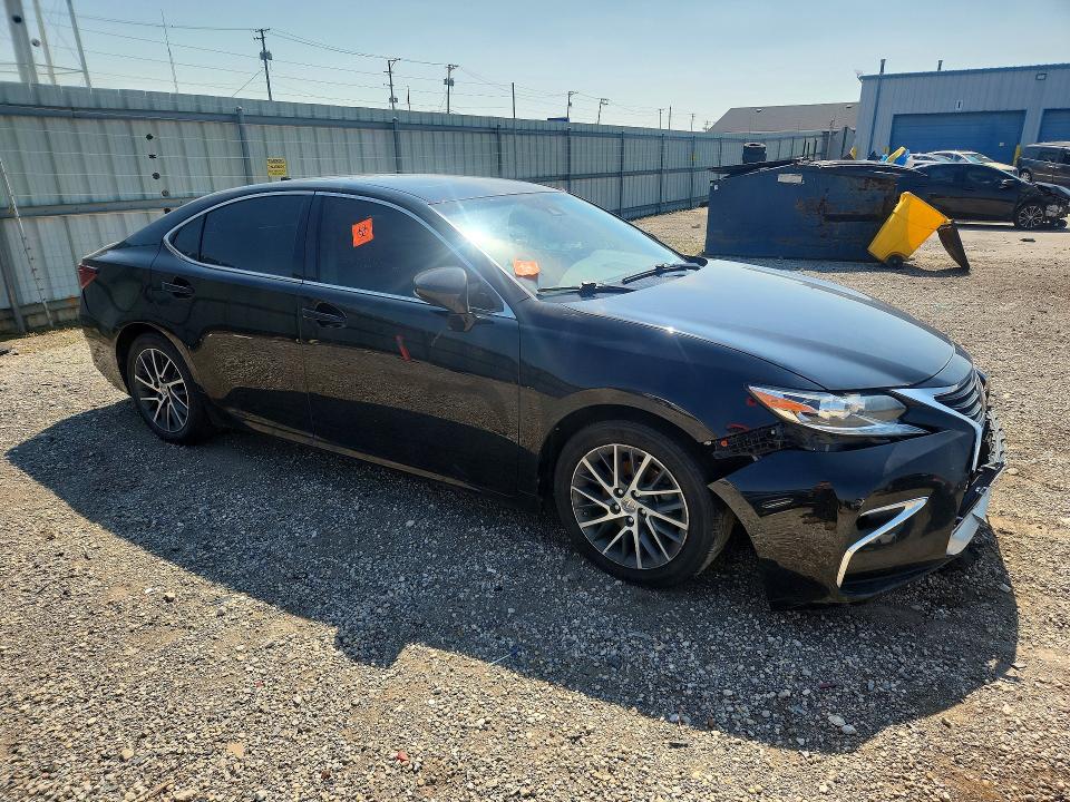 صورة رقم 4 من المزاد - 2018 LEXUS ES مع VIN 58ABK1GG0JU088512