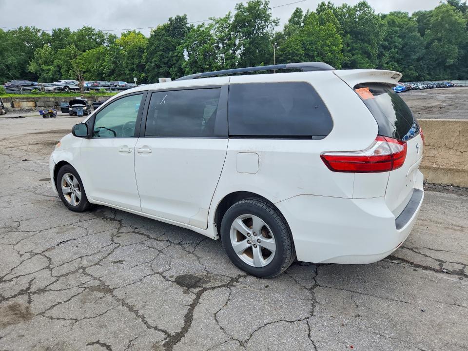 Photo 2 from auction – 2015 TOYOTA SIENNA with VIN 5TDKK3DC4FS539039