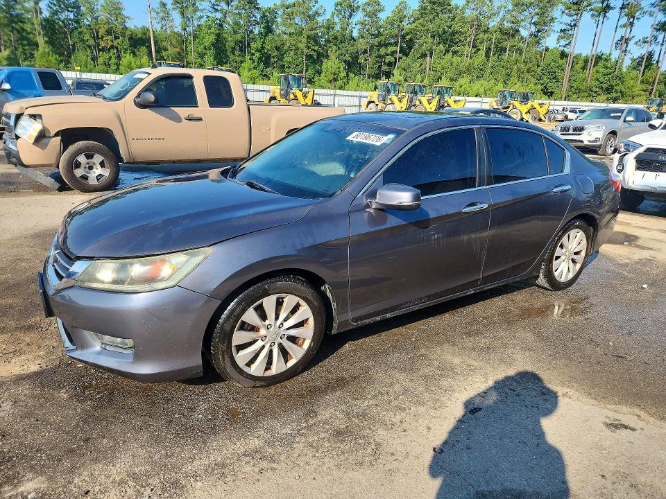 HONDA ACCORD 2013 with VIN 1HGCR2F80DA256040 - Photo from auction