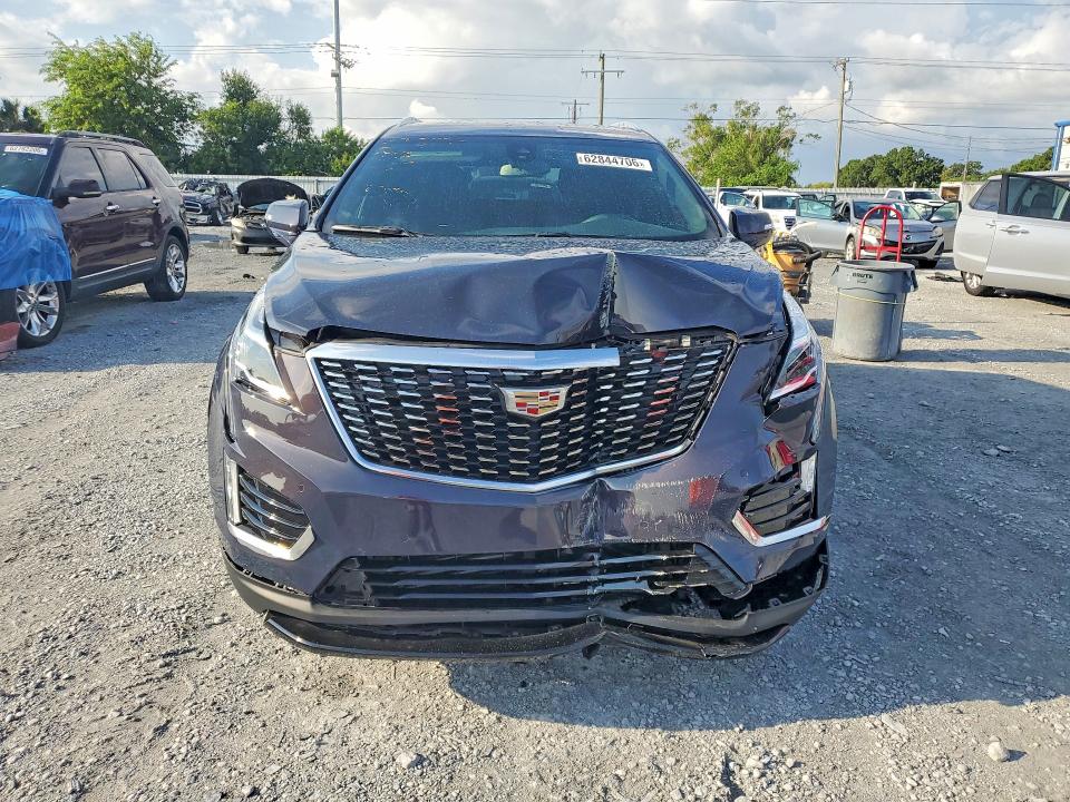 Photo 5 from auction – 2024 CADILLAC XT5 with VIN 1GYKNAR40RZ725638
