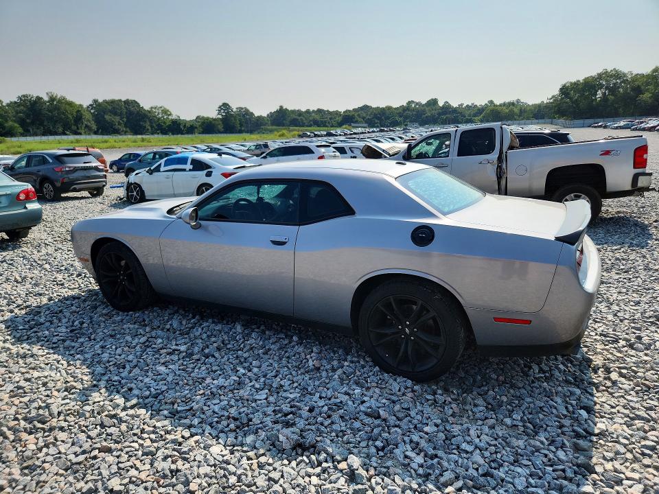 Photo 2 from auction – 2018 DODGE CHALLENGER with VIN 2C3CDZAG2JH246728